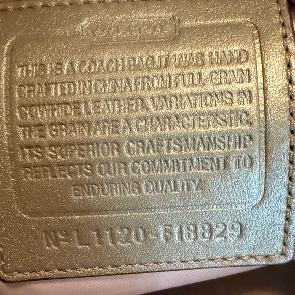 Coach Champagne shoulder bag - Picture 3 of 12